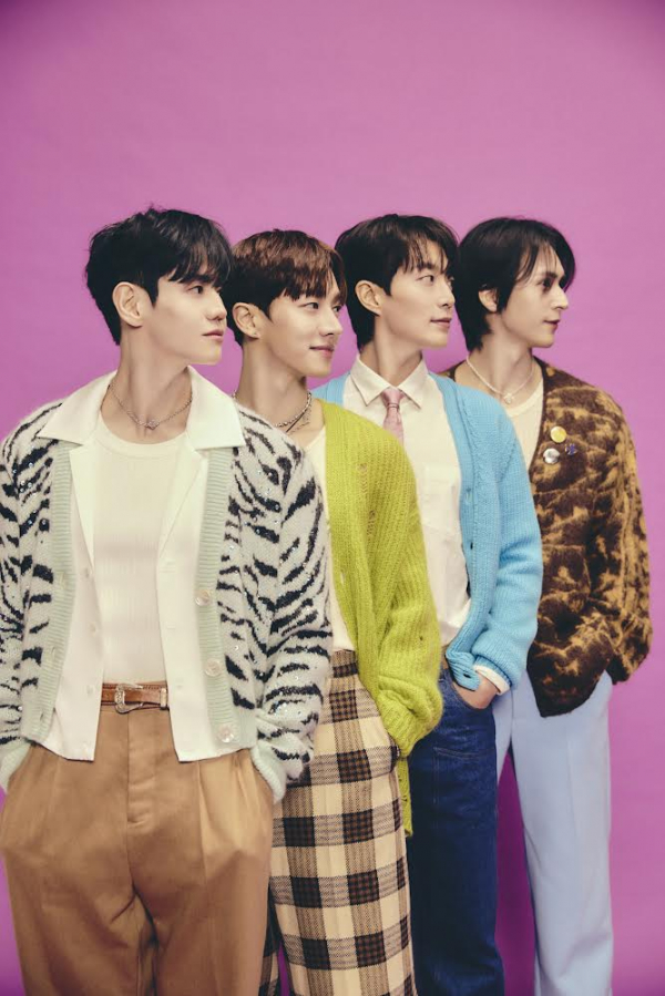 ▲하이라이트 (사진 = 어라운드어스, 포토시그니처 제공)