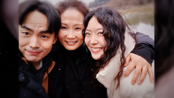▲'배우반상회' 김선영, 장선, 김성민(사진제공=JTBC)