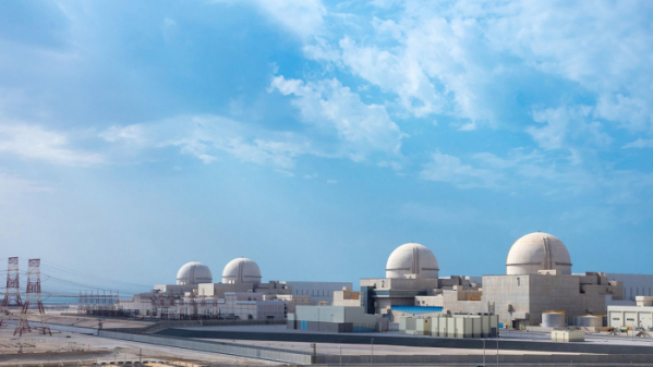 ▲전체호기가 청정전력 공급을 시작한 아랍에미리트(UAE) 바라카원전 1~4호기 전경. (사진제공=한국전력)