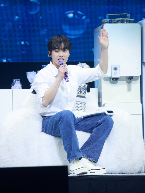 ▲엑소 시우민(사진 = INB100(아이앤비100) 제공)