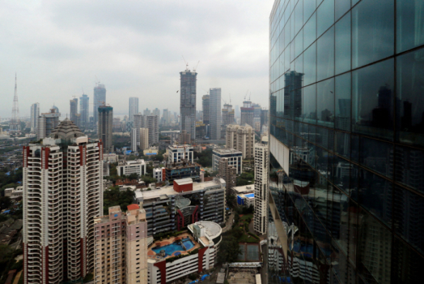 ▲인도 뭄바이 금융지구에 건물들이 보인다. 로이터연합뉴스