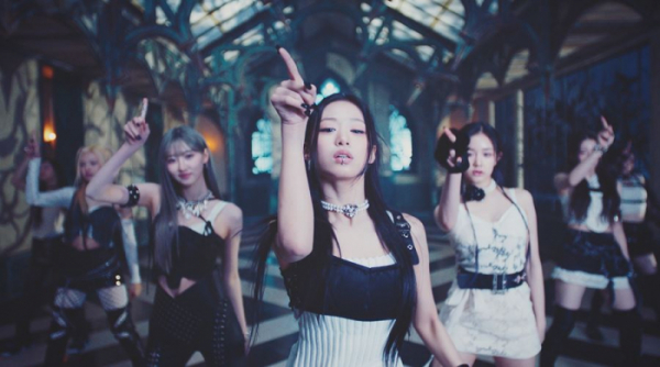 ▲베이비몬스터 'SHEESH' 뮤직비디오(사진제공=YG엔터테인먼트)