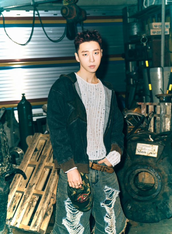 ▲방용국(사진 = YY엔터테인먼트 제공)