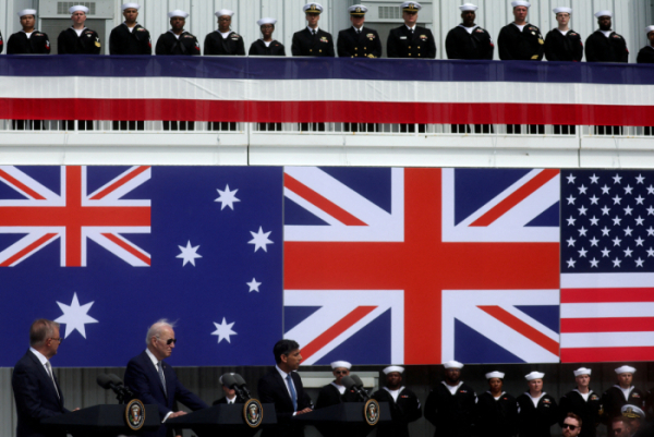 ▲(왼쪽부터) 앤서니 알바니즈 호주 총리, 조 바이든 미국 대통령, 리시 수낵 영국 총리가 지난해 3월 13일 미국 캘리포니아주 샌디에이고에서 오커스(AUKUS) 파트너십에 대해 연설하고 있다. 샌디에이고(미국)/로이터연합뉴스