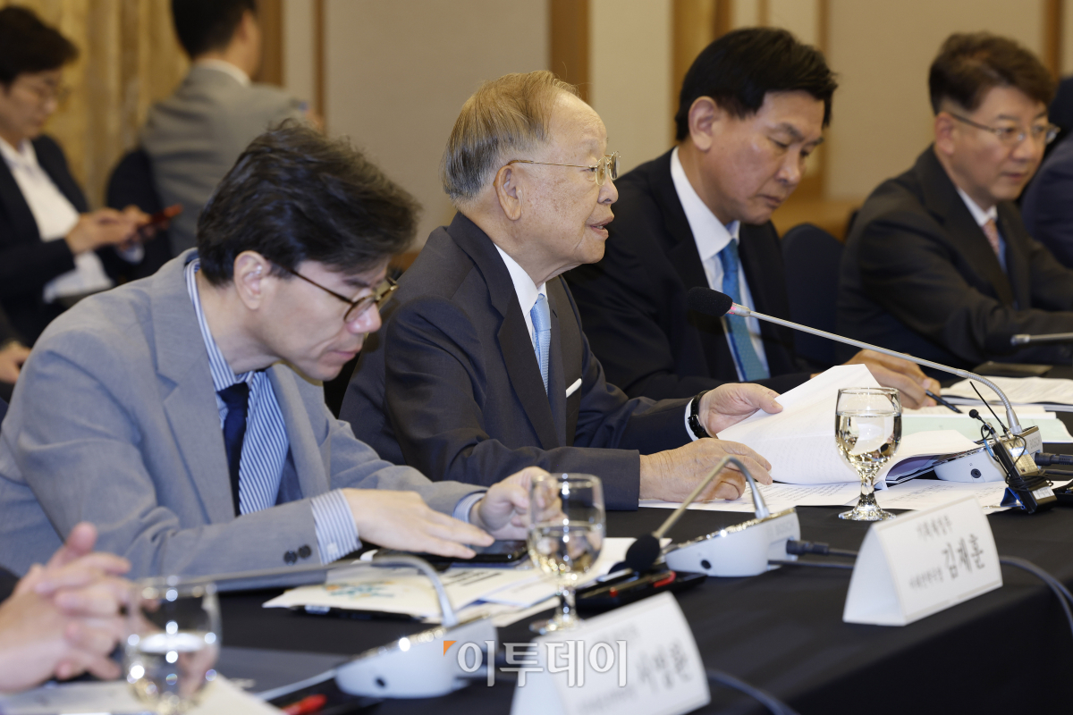 ▲손경식 한국경영자총협회 회장(ESG 경영위원회 위원장)이 9일 오전 서울 중구 한국프레스센터에서 열린 2024년 제1차 ESG 경영위원회에서 개회사를 하고 있다. 조현호 기자 hyunho@