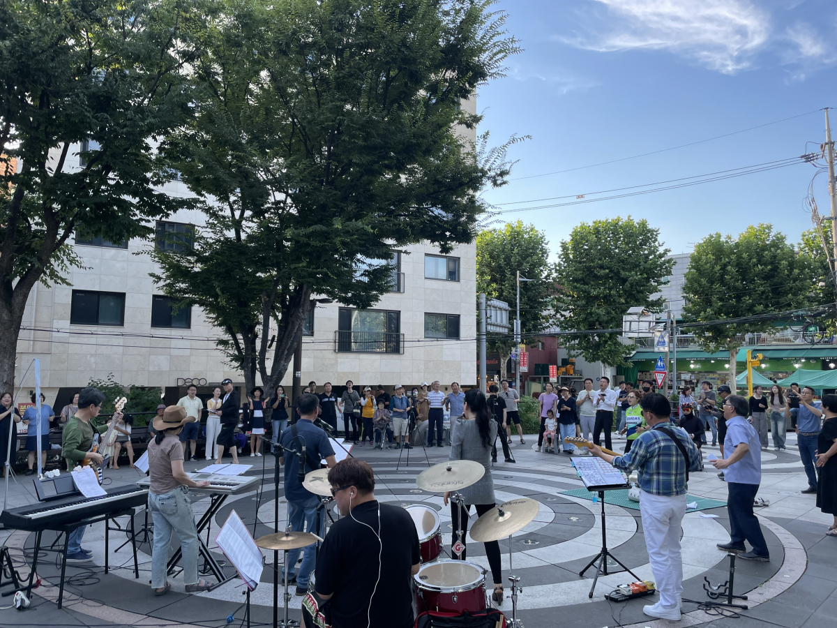 ▲서울 서초구 방배카페골목 내 낭만프레소 모습. (자료제공=서울시)