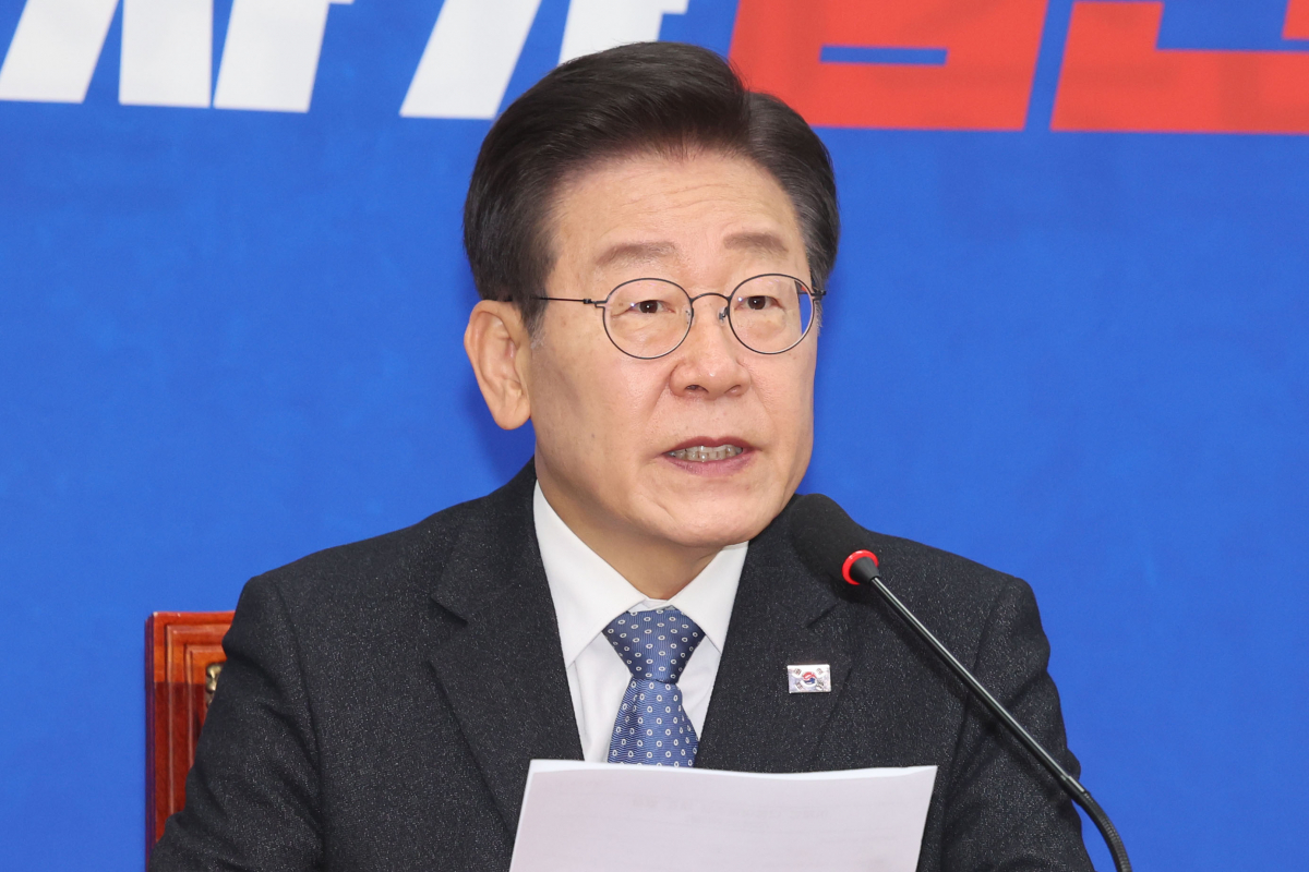 ▲이재명 더불어민주당 대표가 20일 서울 여의도 국회에서 열린 최고위원회의에서 발언을 하고 있다. 2024.05.20.  (뉴시스)