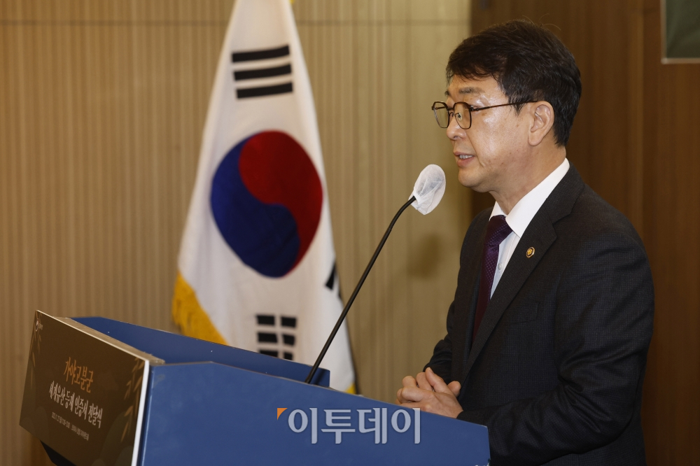 ▲최응천 국가유산청장. 조현호 기자 hyunho@ (이투데이DB)