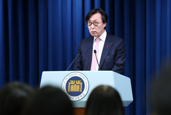 ▲장호진 신임 국가안보실장이 2023년 12월 28일 서울 용산 대통령실 청사에서 소감을 밝히고 있다. (뉴시스)