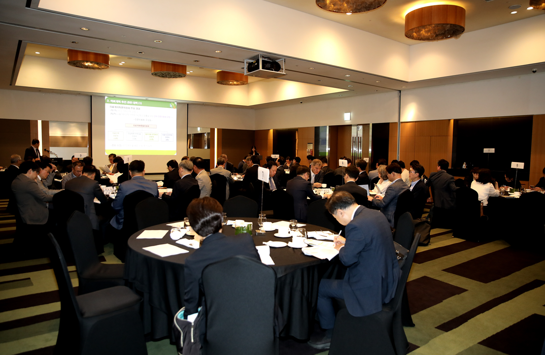 ▲대한병원협회(병협)가 28일 오전 7시 코엑스 인터콘티넨탈호텔 알레그로룸에서 제2차 상임이사회를 개최했다. (사진제공=대한병원협회)