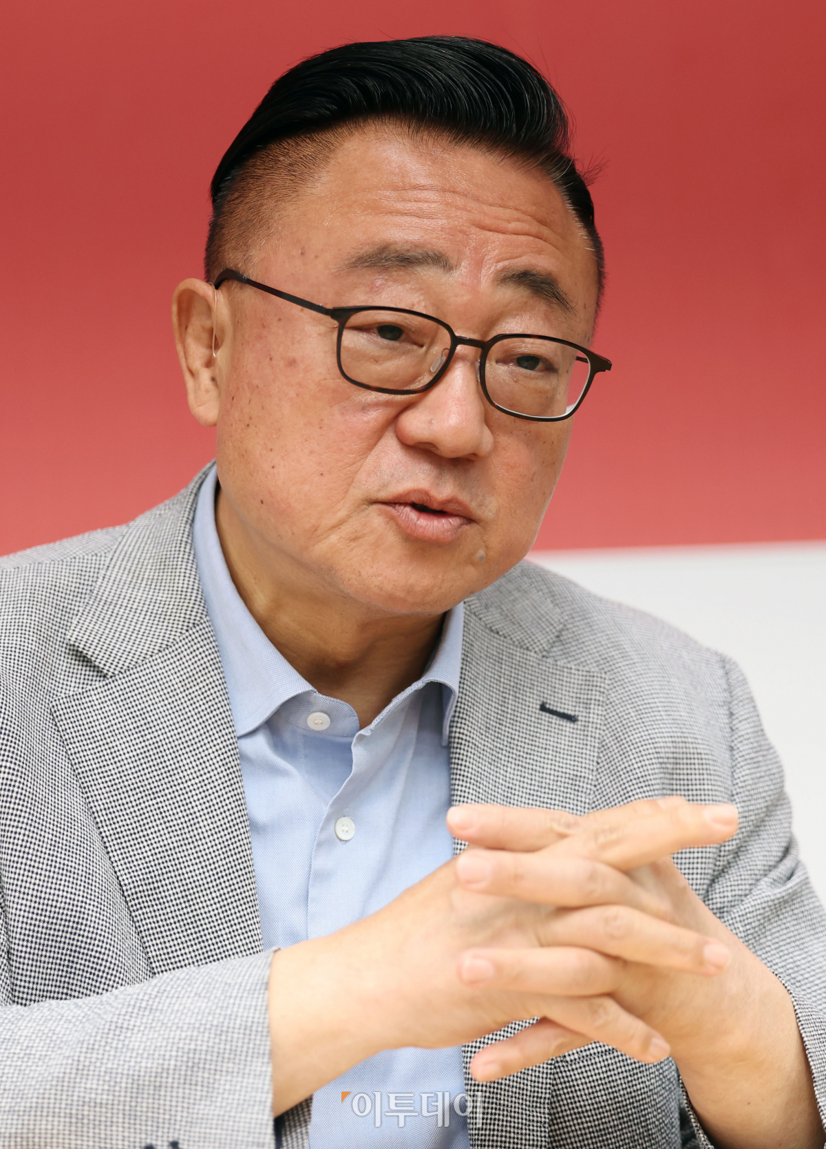 ▲고동진 국민의힘 의원(서울 강남병)이 28일 서울 강남구 대치동 후원회 사무실에서 이투데이와 인터뷰를 갖고 있다. 신태현 기자 holjjak@