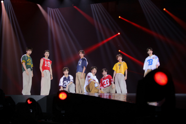 ▲에잇턴 (사진 = MNH엔터테인먼트, Fansland Music Festival #fanslandmusicfestival)