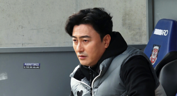 ▲'뭉쳐야 찬다3' 안정환(사진제공=JTBC)