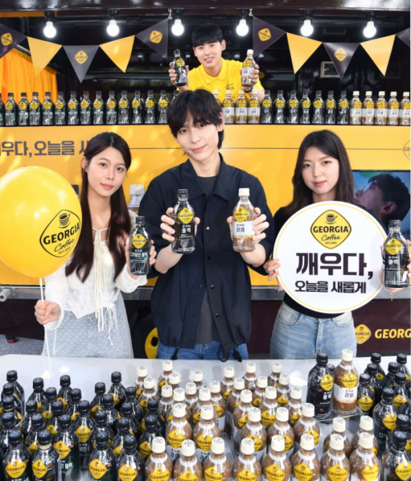 ▲조지아 커피 트럭 이벤트(사진제공=코카-콜라사)