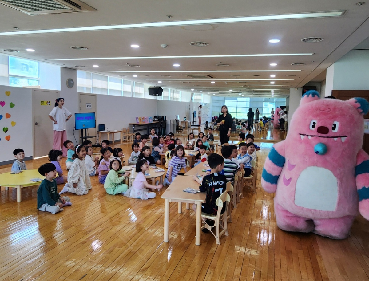 ▲서울 성동구 시립성동청소년센터 무지개아카데미에서 '해치의 마법학교'가 운영됐다. (김채빈 기자 chaebi@)