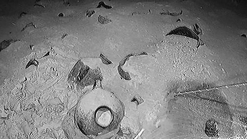 ▲지중해 심해에서 발견된 난파선에서 함께 발견된 항아리들.  (사진제공=이스라엘 유물관리국)