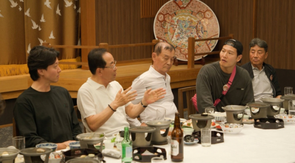 ▲'미우새' 아빠 일본 여행(사진제공=SBS)