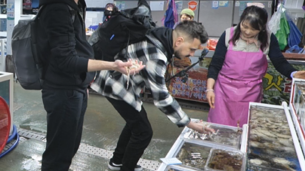 ▲'어서와 한국은 처음이지’ 헝가리 셰프들(사진제공=MBC 에브리원 )