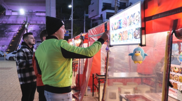 ▲'어서와 한국은 처음이지' 헝가리 셰프들 (사진제공=MBC 에브리원 )