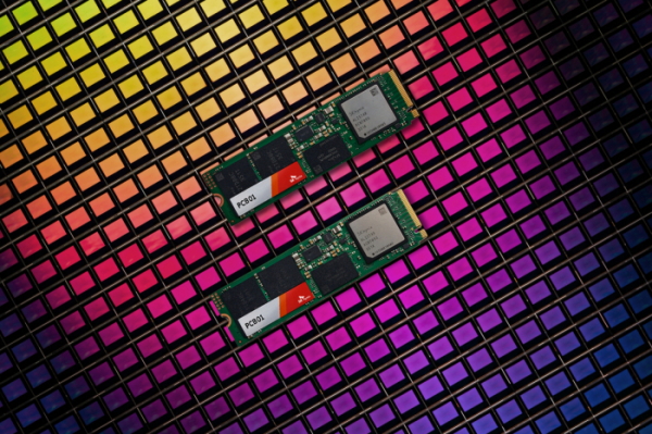 ▲SK하이닉스 8채널 PCIe 5세대 온디바이스 AI PC용 SSD ‘PCB01’ (사진제공-SK하이닉스)