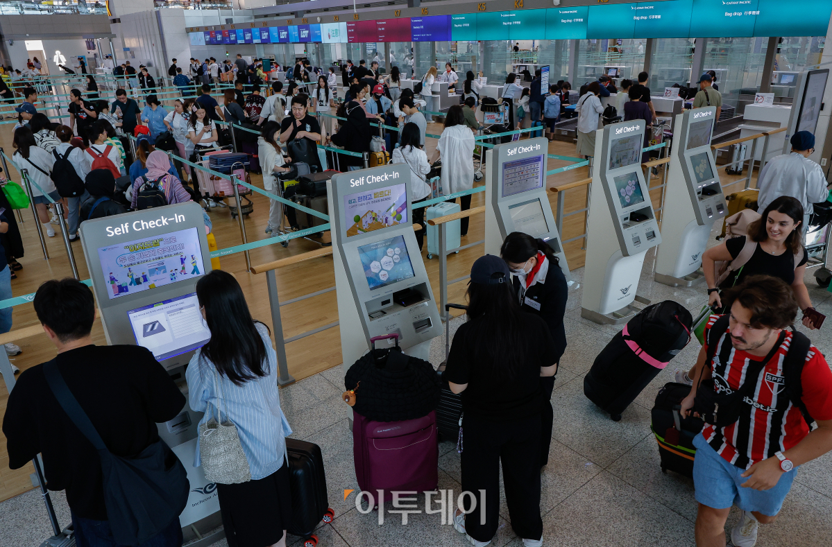 ▲인천국제공항 제1여객터미널 출국장 (조현호 기자 hyunho@)