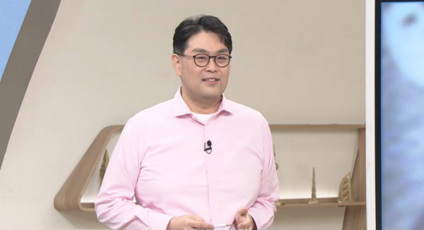 ▲‘벌거벗은 세계사’ 이두갑 교수(사진제공=tvN)