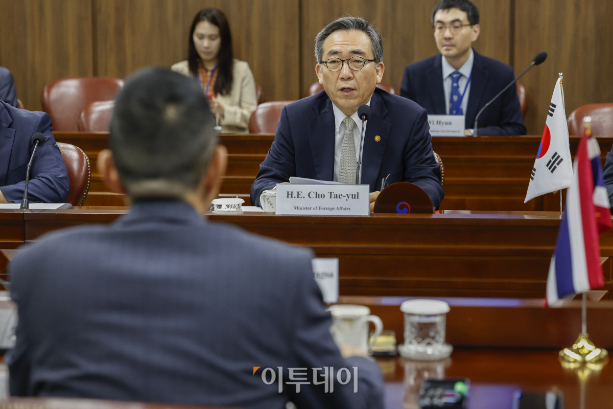 ▲조태열 외교부 장관이 2일 서울 종로구 외교부에서 열린 한-태국 외교장관 회담에서 모두발언을 하고 있다. 조현호 기자 hyunho@