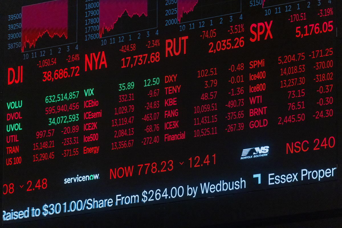 ▲5일(현지시간) 미국 뉴욕증권거래소(NYSE)에서 시장 정보를 보여주는 전광판이 보인다. 뉴욕(미국)/신화연합뉴스