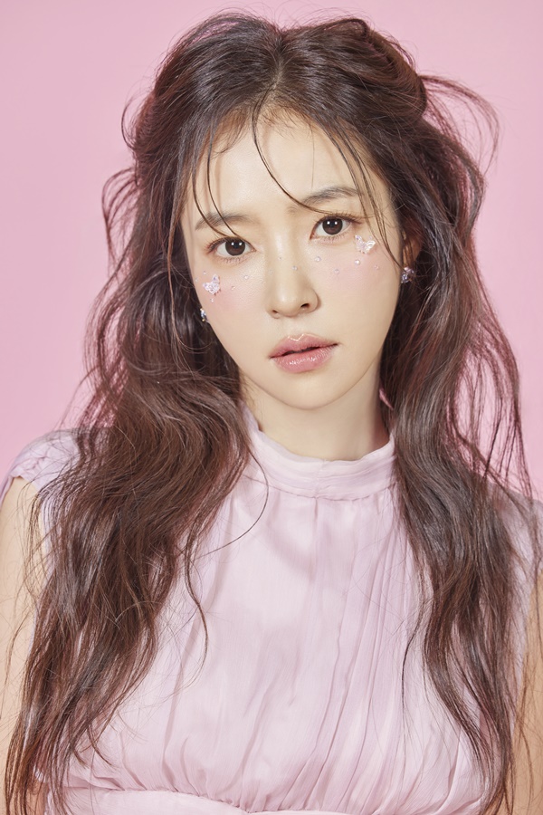 ▲홍자(사진제공=토탈셋)