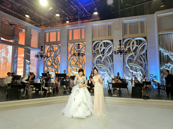 ▲김연자, 홍지윤(사진 = 초이크리에이티브랩 제공)