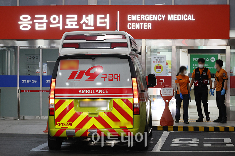 ▲6일 경기도의 한 대학병원 응급의료센터가 분주한 모습이다. 고이란 기자 photoeran@