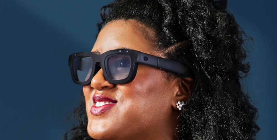 ▲페이스북 모회사 메타플랫폼(이하 메타)이 25일(현지시간) 연례 개발자 콘퍼런스를 통해 증강현실 기능까지 담은 새 스마트안경 '오라이언'을 선보였다. (출처 메타뉴스룸)
