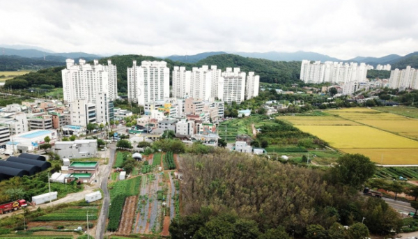 ▲한국토지주택공사(LH)에 따르면 올해 1~7월 기준 해약된 공공택지는 총 17필지(1조9119억 원 상당)이다.  (사진=연합뉴스)