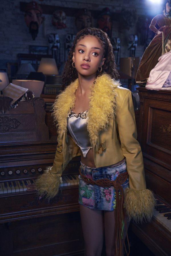 ▲캣츠아이 마농(사진제공=하이브x게펜레코드)