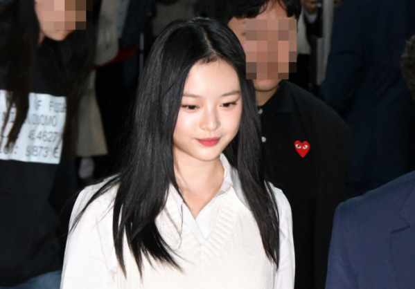 뉴진스 하니, 결국 국감장서 눈물 "인간으로서 존중한다면 직장 내 따돌림 없을 것"