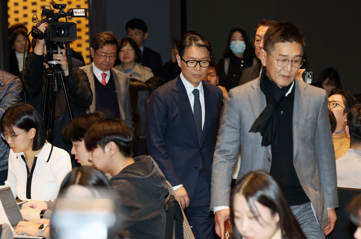 ▲임종훈 한미사이언스 대표이사가 7일 서울 여의도 글래드호텔에서 열린 ‘기업가치 제고를 위한 한미그룹 밸류업 및 중장기 성장전략’ 기자회견에 참석하고 있다. 신태현 기자 holjjak@