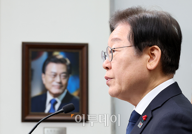 ▲이재명 더불어민주당 대표가 15일 서울 여의도 국회 본청 당대표회의실에서 기자회견을 하고 있다. 고이란 기자 photoeran@