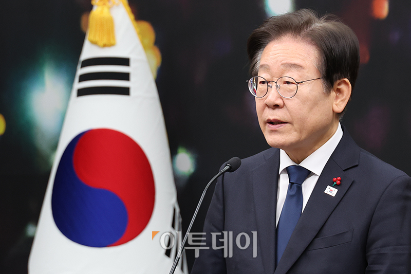 ▲이재명 더불어민주당 대표가 15일 서울 여의도 국회 본청 당대표회의실에서 기자회견을 하고 있다. 고이란 기자 photoeran@