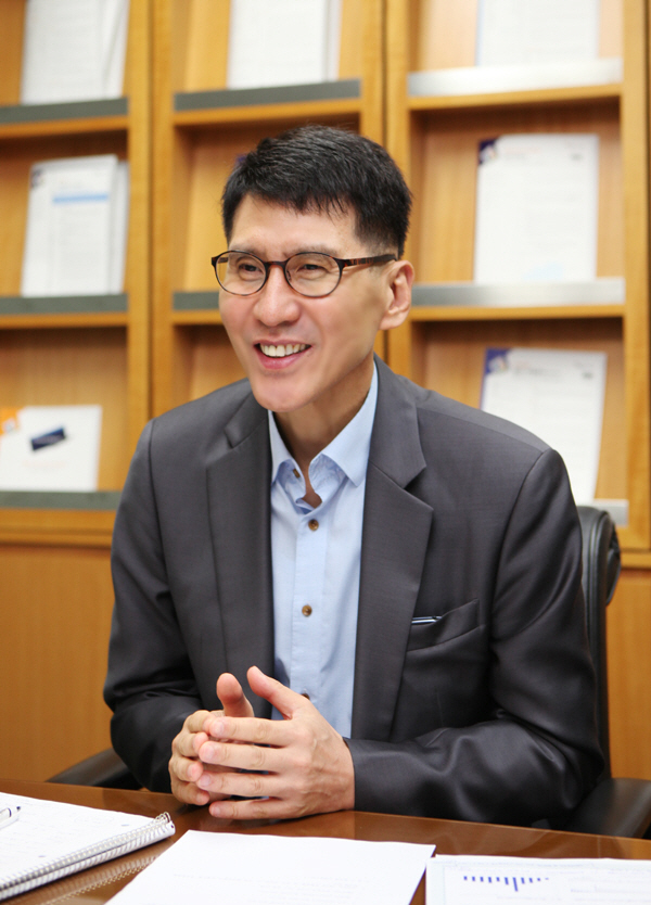 [논현광장] ‘관세폭탄’ 철저히 대비할 때