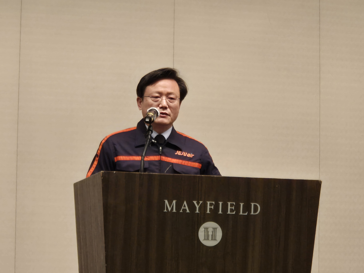 ▲김이배 제주항공 대표가 29일 오후 서울 강서구 메이필드호텔에서 열린 기자회견에서 발언하고 있다. (강문정 기자 kangmj@)