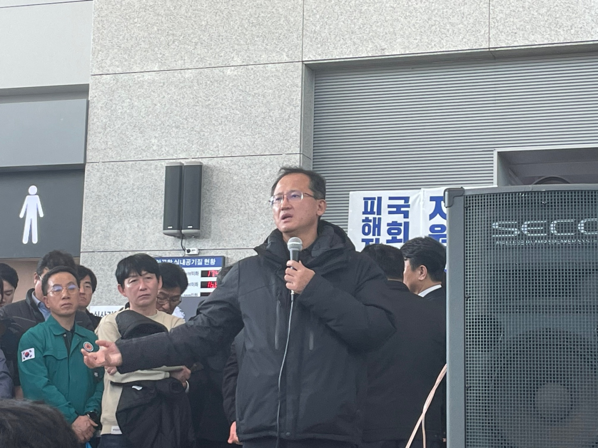 ▲나원호 전남경찰청 수사부장이 제주항공 여객기 참사 수습 현황에 대해 브리핑하고 있다. (이민재 기자 2mj)