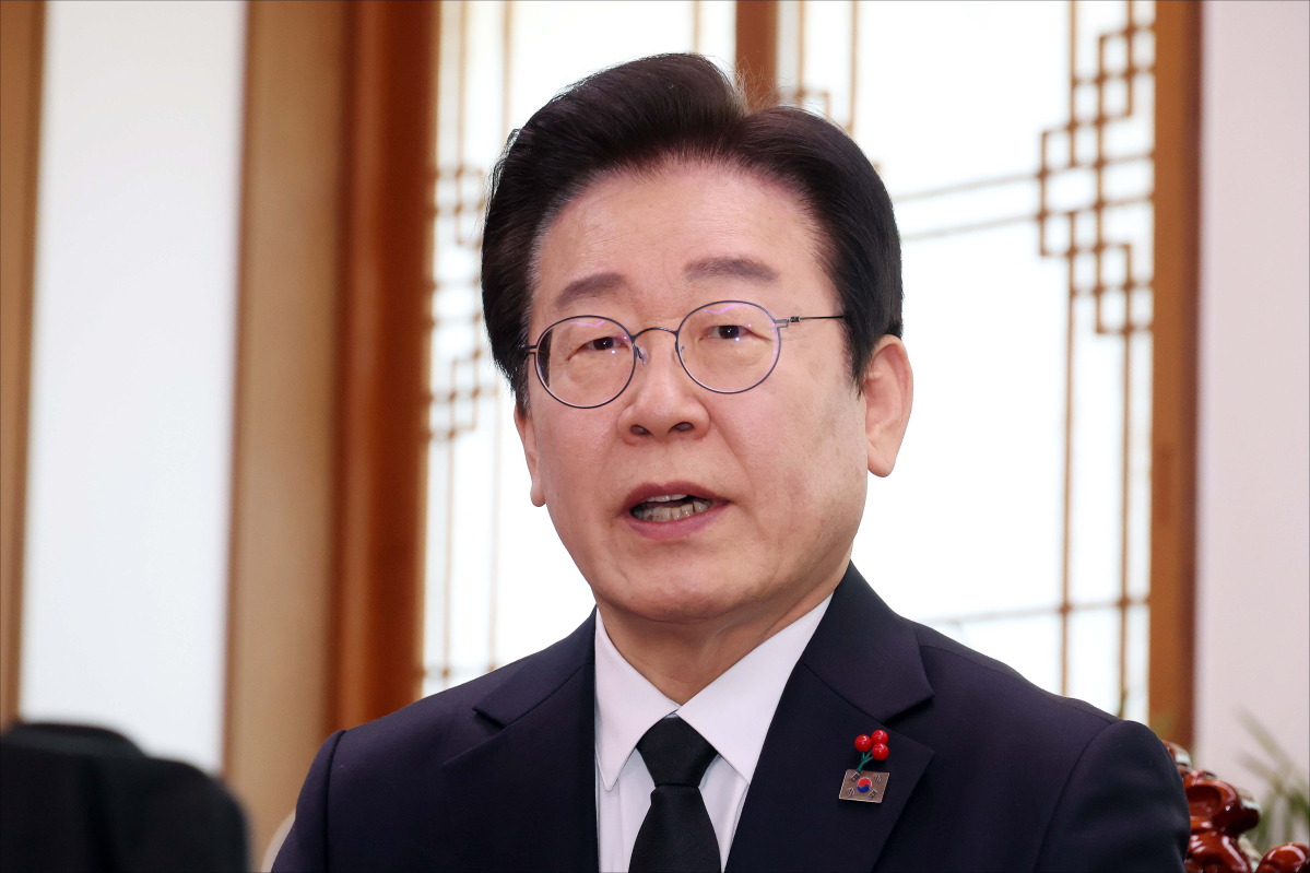 ▲이재명 더불어민주당 대표가 31일 오후 서울 여의도 국회에서 열린 우원식 국회의장 주재 여야 대표 회동에서 인사말을 하고 있다. 신태현 기자 holjjak@