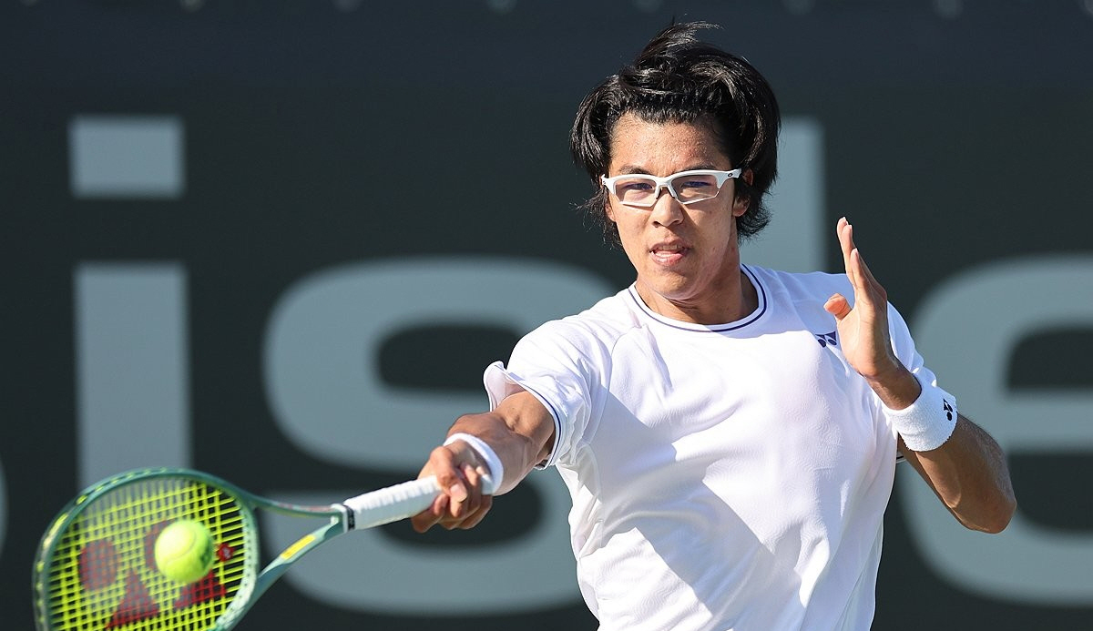 ▲지난해 10월 서울 송파구 올림픽공원에서 열린 남자프로테니스(ATP) 시슬리 서울오픈 챌린저 단식 16강 정현과 리 투(호주)의 경기에서 정현이 공을 받아내고 있다. (연합뉴스)