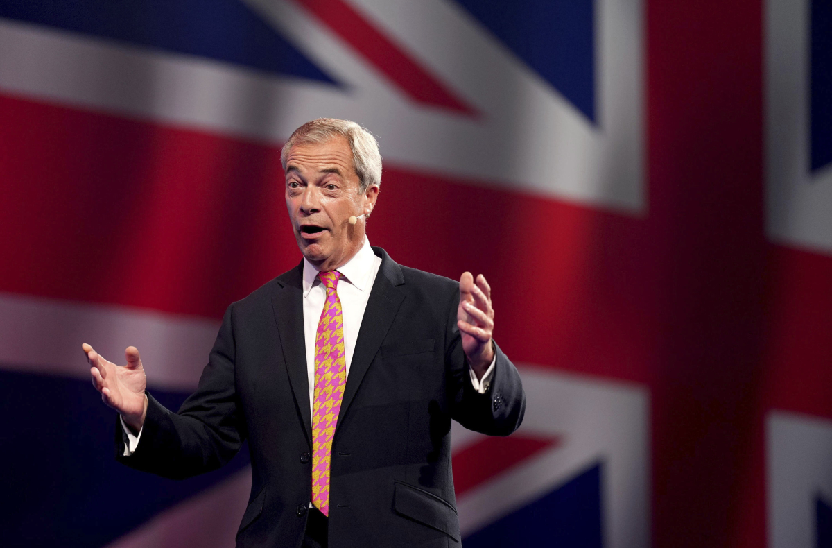 ▲나이절 패라지 영국개혁당 대표가 지난해 9월 20일(현지시간) 영국 버밍엄에서 열린 연례 당 회의에서 연설하고 있다. 버밍엄(영국)AP뉴시스