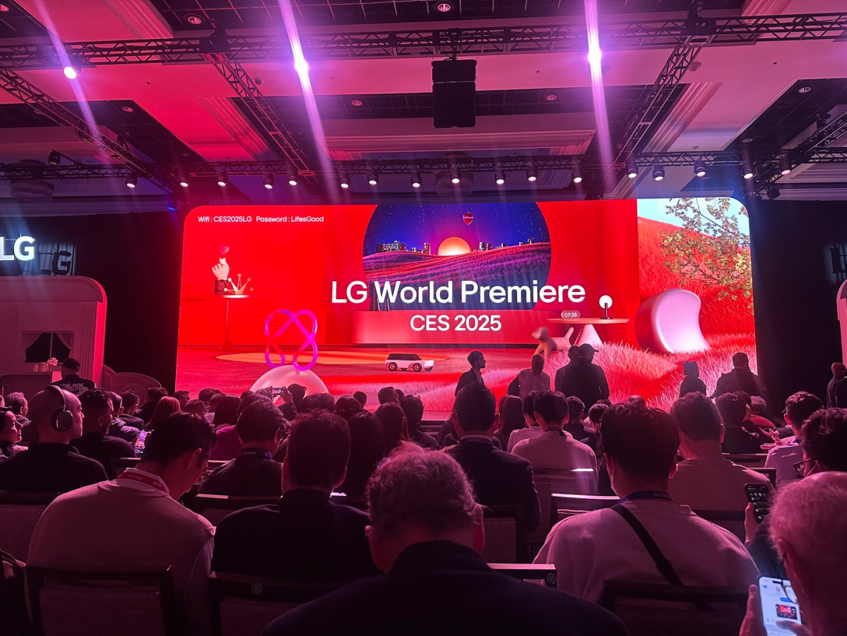 ▲세계 최대 정보기술(IT)‧가전 박람회 ‘CES 2025’를 하루 앞둔 6일(현지시간) 미국 라스베이거스 만달레이 베이에서 ‘LG 월드 프리미어’가 열렸다. (이수진 기자)