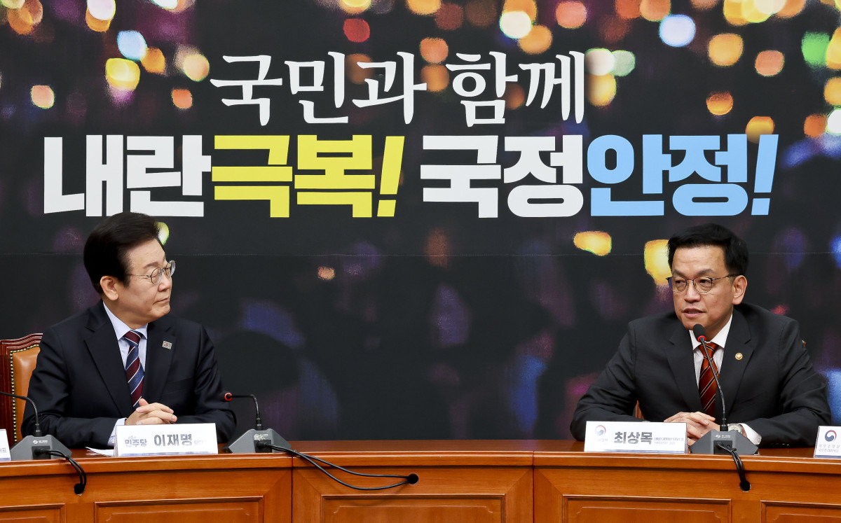 ▲최상목 대통령 권한대행 부총리 겸 기획재정부 장관이 13일 서울 여의도 국회에서 더불어민주당 이재명 대표를 예방해 발언하고 있다. 국회사진취재단