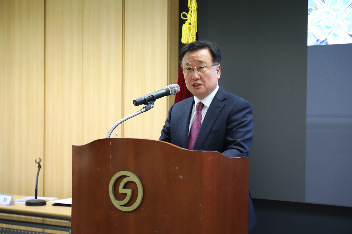 ▲한국해운협회는 16일 서울 여의도 해운빌딩 대회의실에서 2025년도 정기총회를 개최하고 제34대 회장으로 박정석 고려해운 회장을 선임했다. (사진제공=한국해운협회)