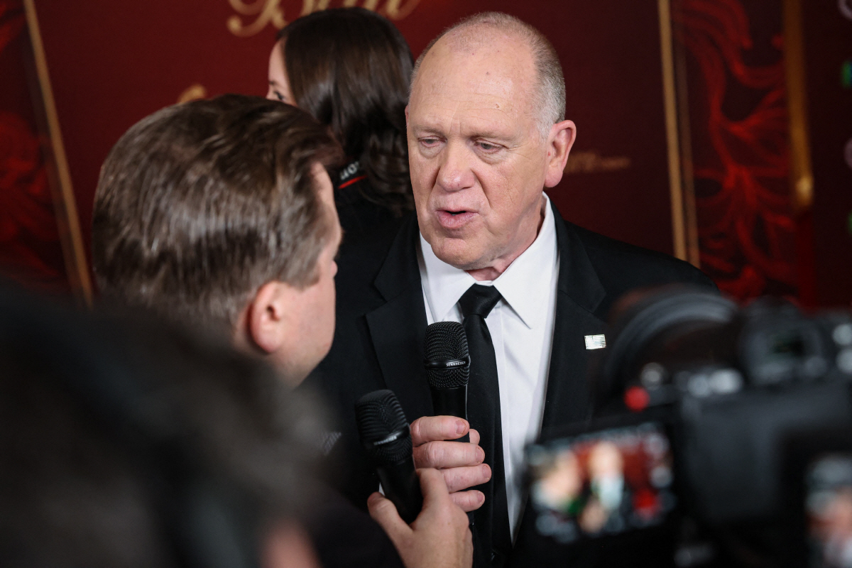 ▲톰 호먼 미국 국경 차르가 19일(현지시간) 인터뷰하고 있다. 워싱턴D.C./AFP연합뉴스