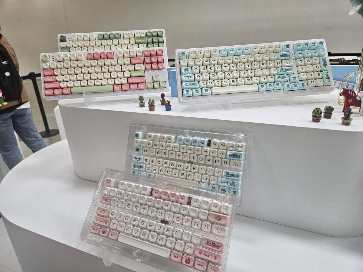 ▲6일 아이파크몰 '키보드 페스티벌'에 커스텀 키보드 제품이 전시돼 있다. (김지영 기자 kjy42)