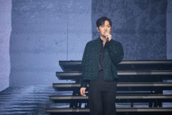 ▲이창섭 (사진 제공 = 판타지오)